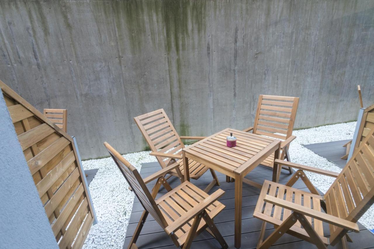 Peaceful Basement Apartment With Terrace & Free Gym Budapest Exterior foto